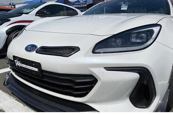 Garage Vary Toyota 86 / Subaru BRZ (ZN6 / ZC6) Intake Duct with Feed Duct (Plain Weave Carbon)