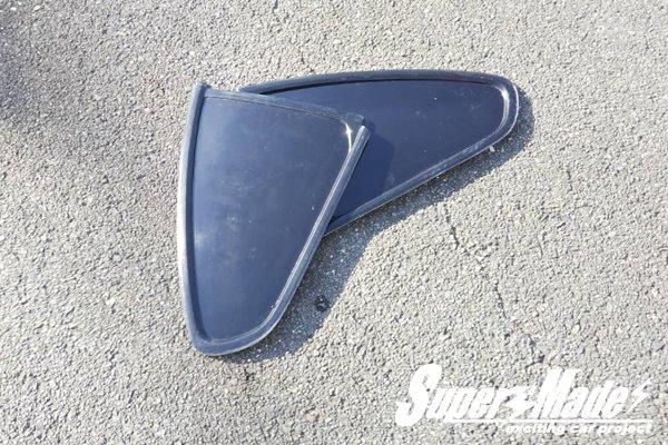 SuperMade Nissan Silvia (S15) Rear Quarter Window