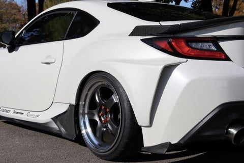 Garage Vary Toyota GR86 / Subaru BRZ (ZN8 / ZD8) Nanchatte Blister Fenders