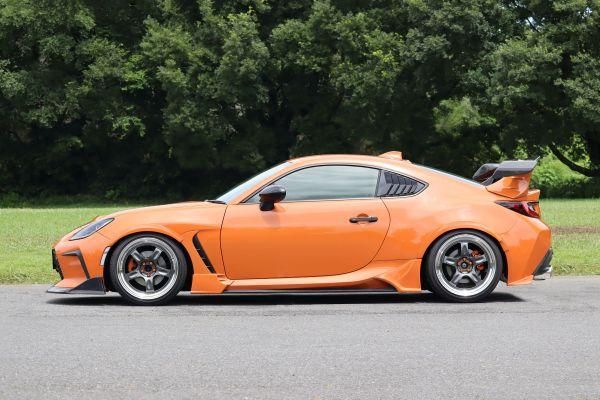 Garage Vary Toyota GR86 / Subaru BRZ (ZN8 / ZD8) Front Spoiler (Twill Weave Carbon)