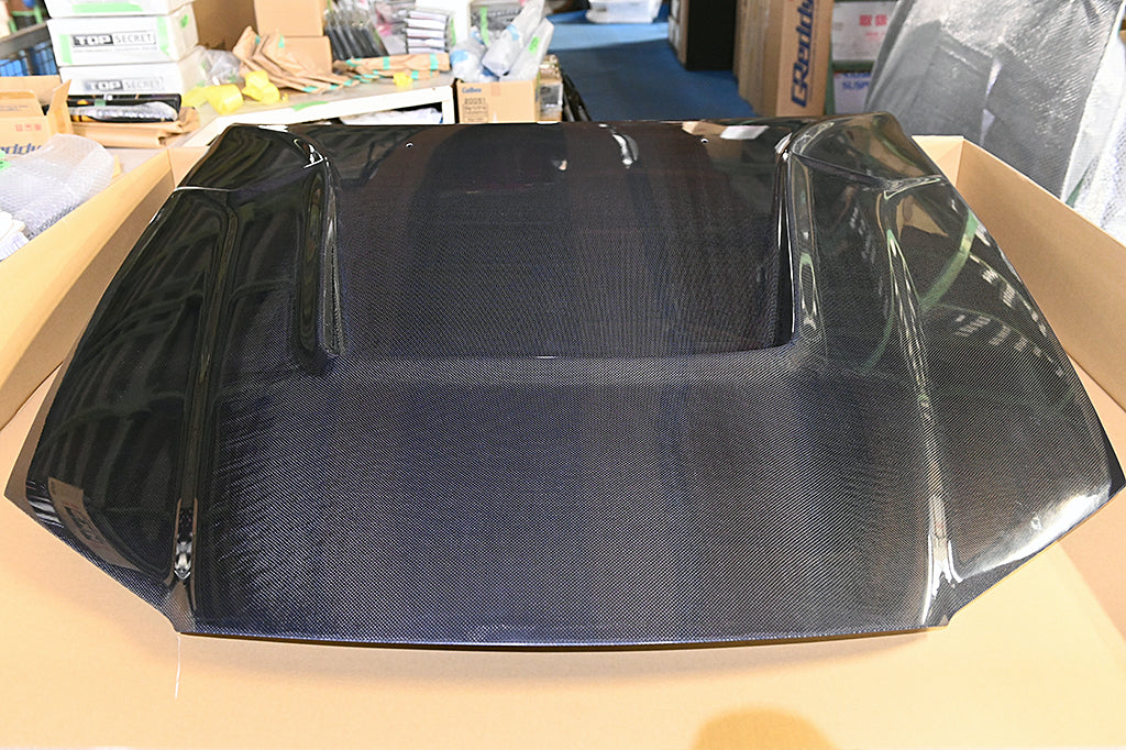 Top Secret BNR34 G-FORCE Aero Bonnet