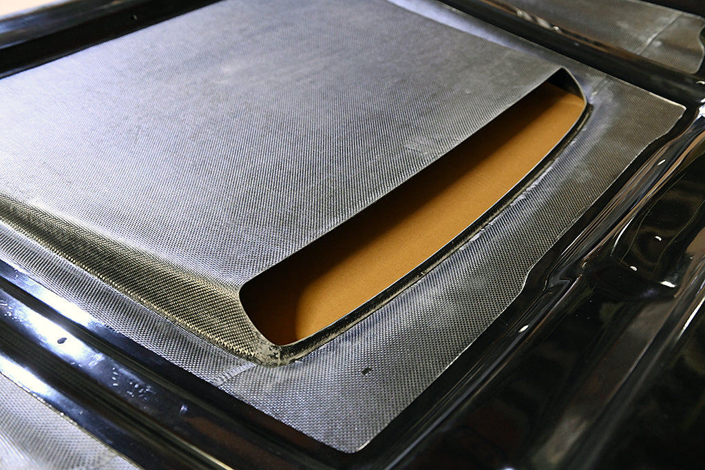 Top Secret BNR34 G-FORCE Aero Bonnet