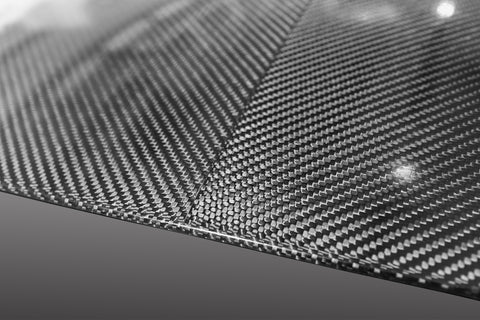 Top Secret R35 M17 Dry Carbon Aero Bonnet