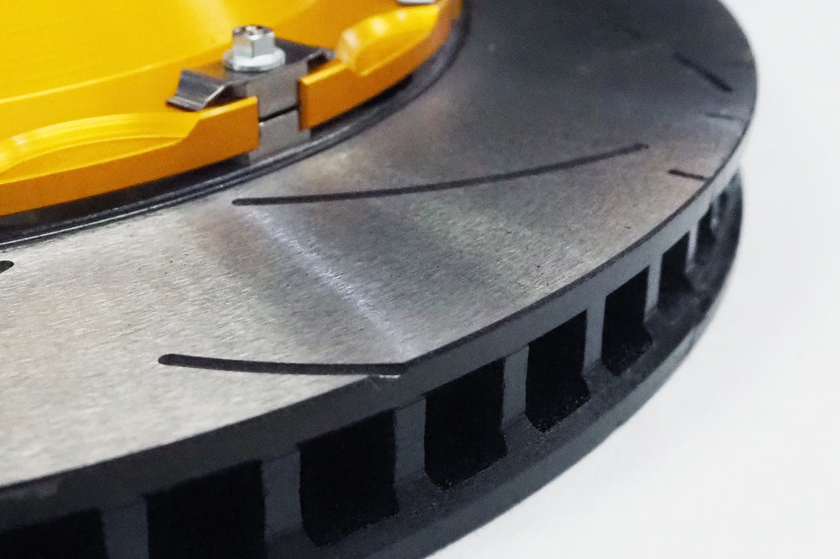 Top Secret R35 Yellow Caliper Brake Set