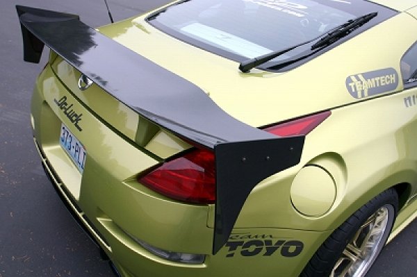 Do-Luck Nissan Fairlady Z (350Z / Z33) 3DRear Wing