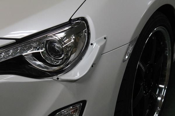 Garage Vary Toyota 86 / Subaru BRZ (ZN6 / ZC6) 86 Zenki Cast Canards (FRP)
