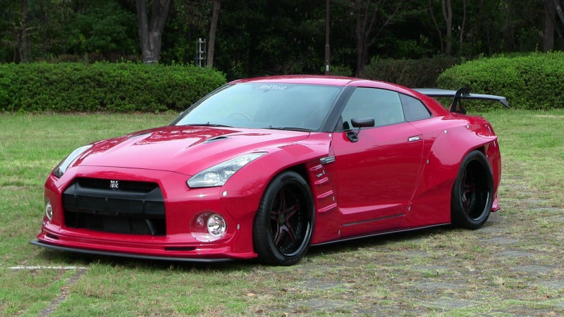 Abflug Nissan GT-R (R35) Front and Rear Over Fender Kit ver.Break Out