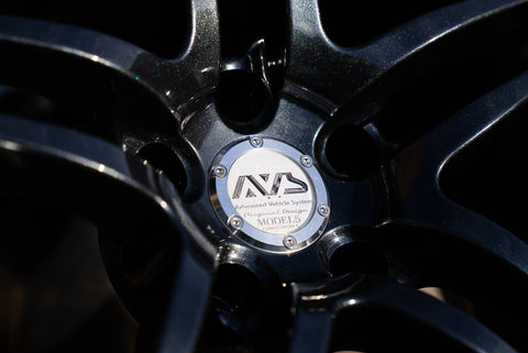 Yokohama AVS Model 5 17" 9J +22, 9J +35 (5x114.3)