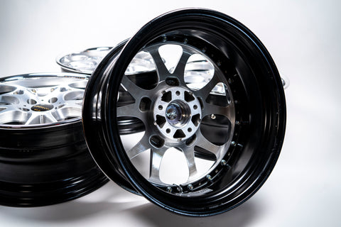 SSR アグルストラッセ 18インチ 9.5J +30、8.5J +30 (5x114.3)
