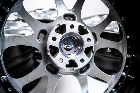SSR アグルストラッセ 18インチ 9.5J +30、8.5J +30 (5x114.3)
