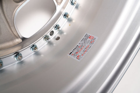 SSR アグルストラッセ 18インチ 9.5J +30、8.5J +30 (5x114.3)