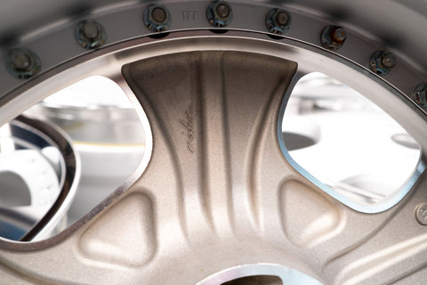 SSR アグルストラッセ 18インチ 9.5J +30、8.5J +30 (5x114.3)