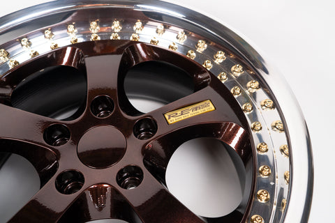 RE Amemiya AW-7 by Desmond 17" 8J +35 / 9J +35 (5x114.3)