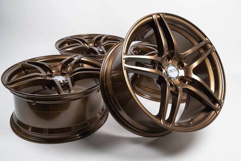 Yokohama AVS Model 5 17" 8J +45 (5x114.3)