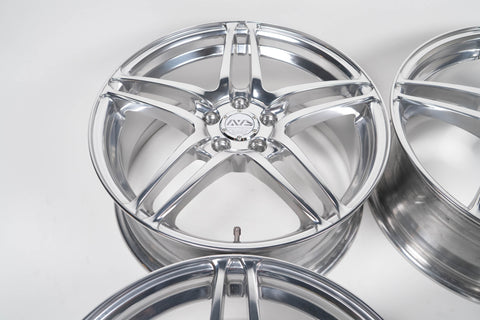 Yokohama AVS Model 5 17" 7J +50 (5x100)