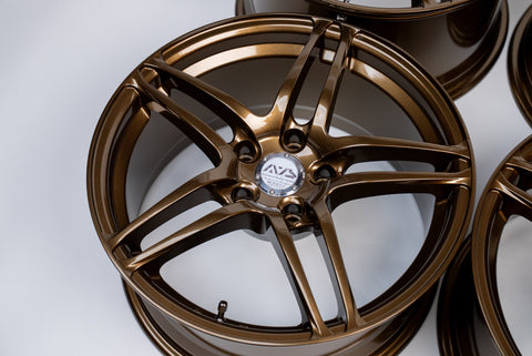 Yokohama AVS Model 5 17" 9J +35, 8J +30 (5x114.3)