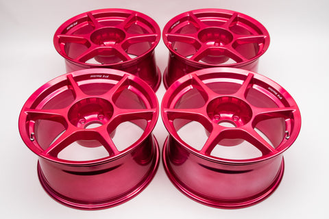 Buddy Club P1 17" 9J +17 (5x114.3) *Candy Pink*