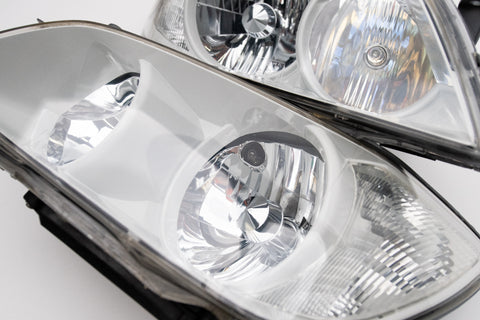 Toyota Altezza (SXE10) Headlights