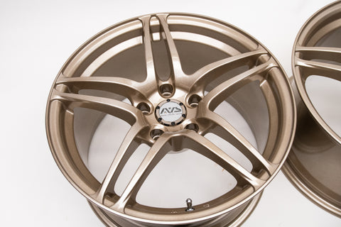 AVS Model 5 17" 9J +35, 8J +30 (5x114.3)