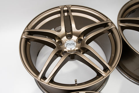 Yokohama AVS Model 5 18" 9J +35, 8J +30 (5x114.3)