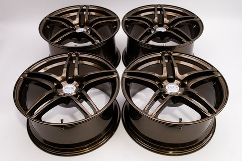 Yokohama AVS Model 5 17" 9J +35, 8J +30 (5x114.3)