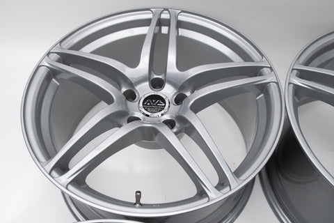 Yokohama AVS Model 5 18" 9J +20 (5x114.3)