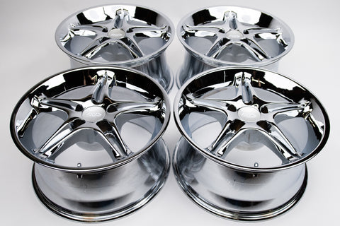 AVS VS-5 17" 9J +19 (5x114.3) *Triple Chrome*