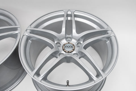 Yokohama AVS Model 5 17" 9J +40, 9J +45 (5x114.3)