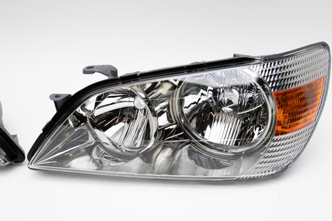 Toyota Altezza (SXE10) Headlights