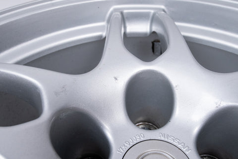 Nissan Skyline R33 GTR 17" 9J +30 (5x114.3)