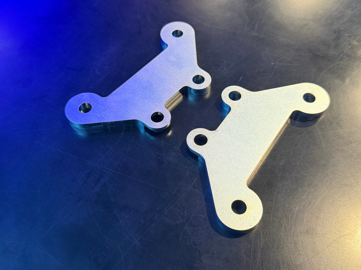 Kazama Toyota Mark 2 / Chaser / Cresta (JZX100) Rear Twin Caliper Brackets