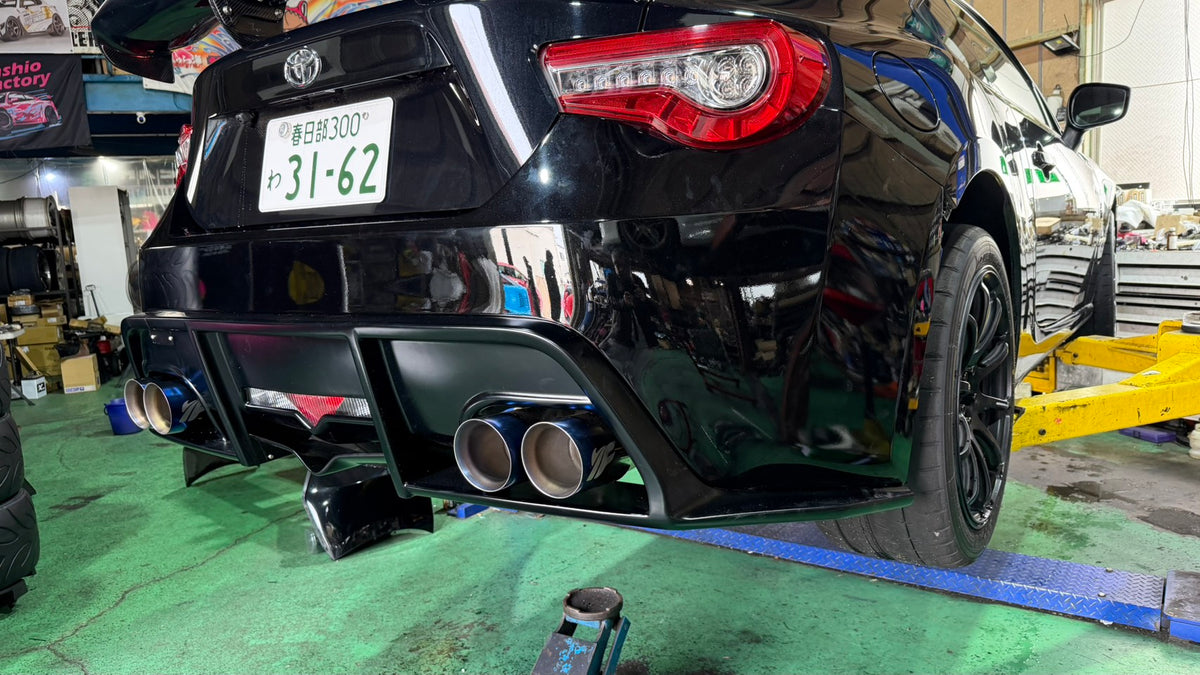 Yashio Factory Toyota 86 / GR86 (ZN6 / ZN8) Super Silent Titanium Muffler 4, Quad Exit