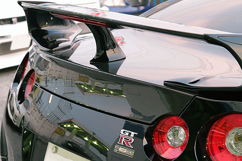 Top Secret R35 Carbon Trunk