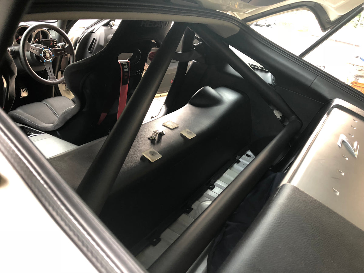 Saito Roll Cage Nissan Fairlady Z (350Z / Z33) Roll Cage