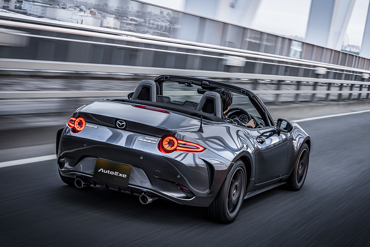 AutoExe Mazda Roadster (ND) Carbon Seat Back Bar Bezel