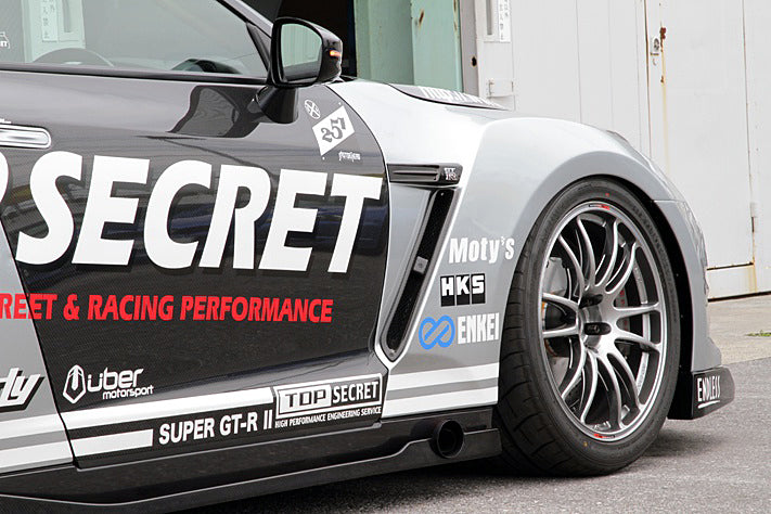 top-secret-r35-front-wide-fenders-type-1
