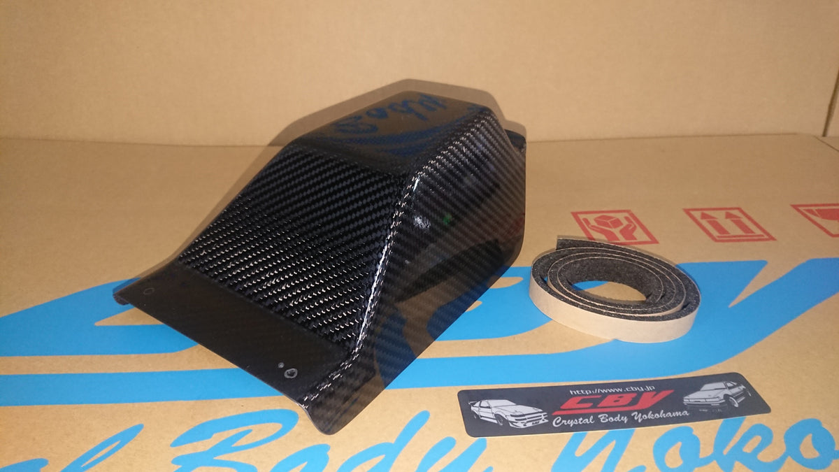 Crystal Body Yokohama Toyota Corolla Levin / Trueno (AE86) 6-Speed Dry Carbon Shift Cover