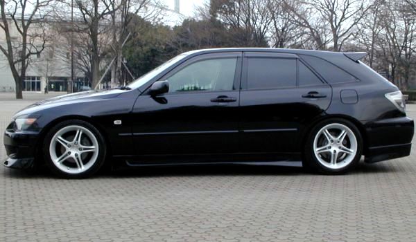 Elixir Toyota Altezza Gita (SXE10) Side Steps