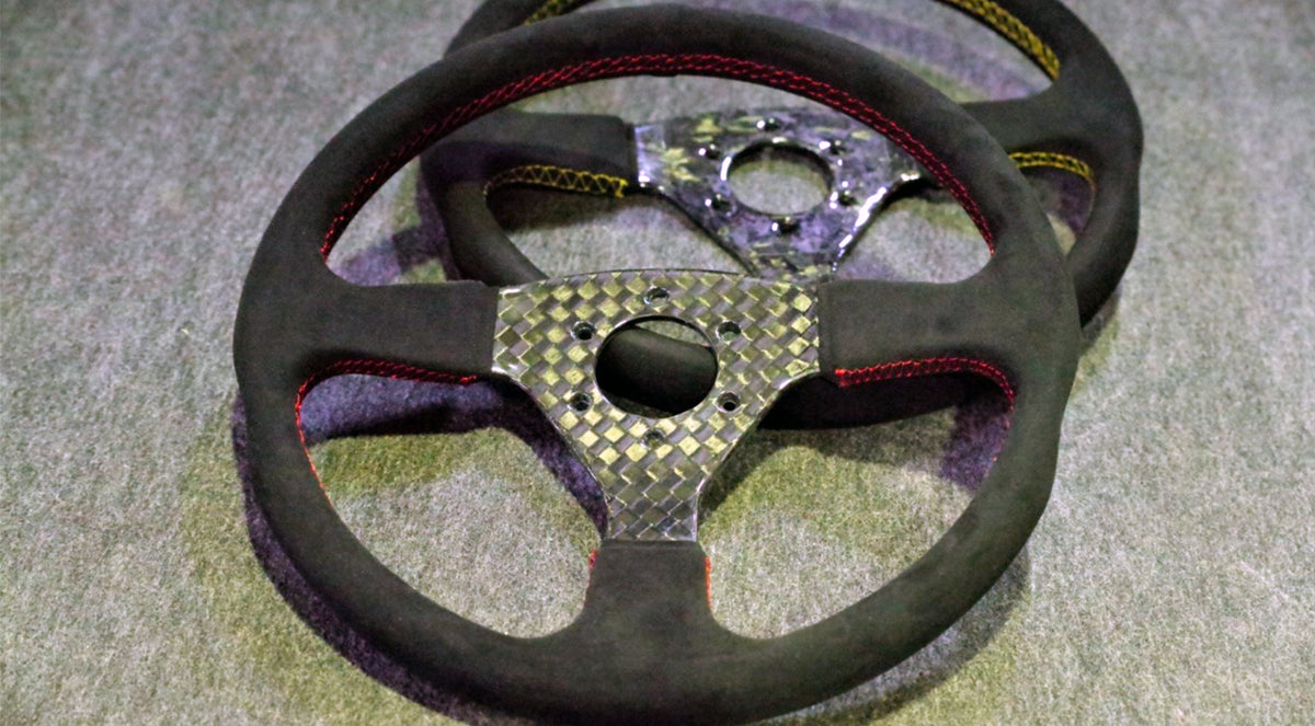Crystal Body Yokohama Toyota Corolla Levin / Trueno (AE86) Dry Carbon Steering Wheel
