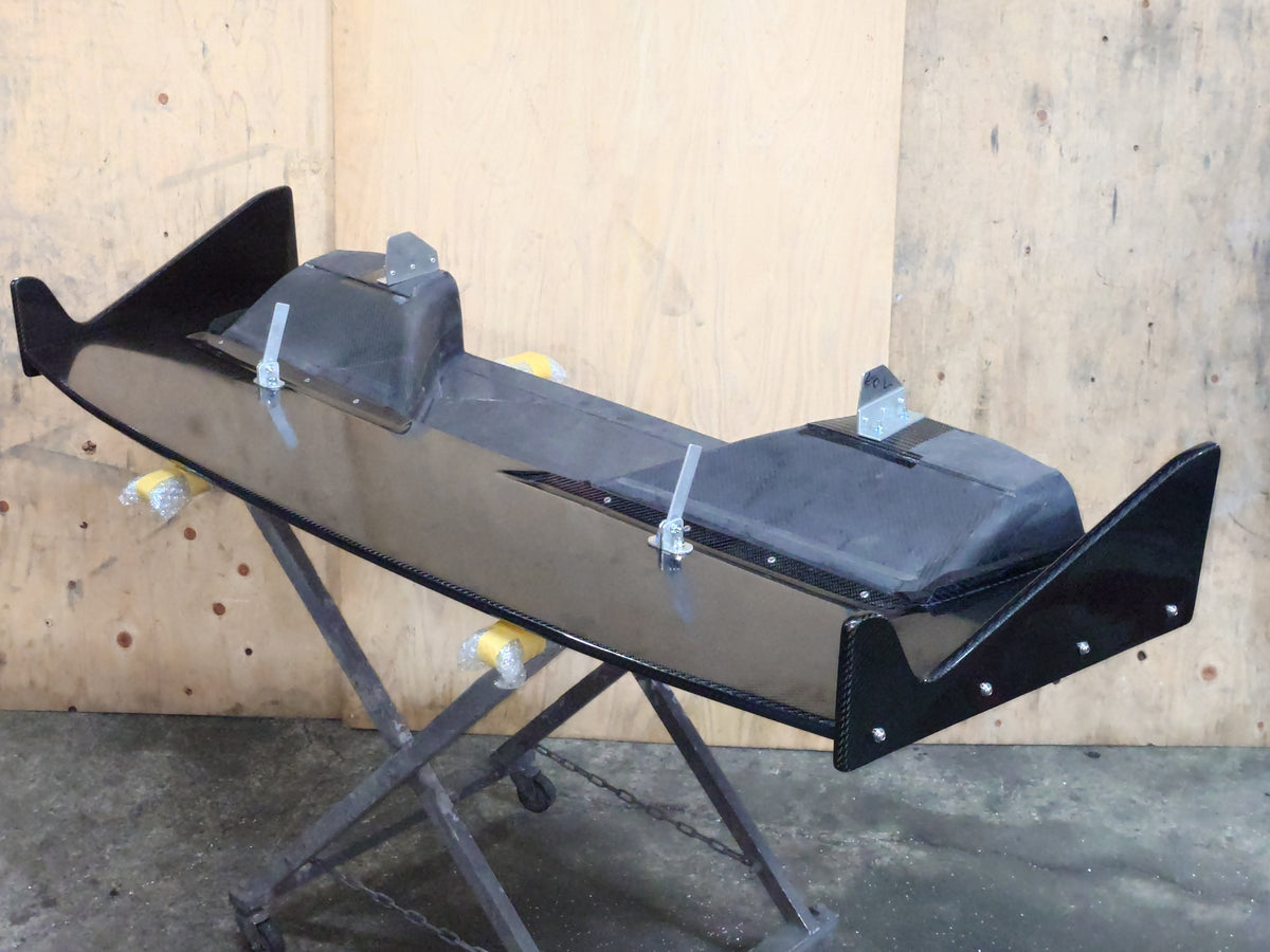 Crystal Body Yokohama Toyota Corolla Levin / Trueno (AE86) Dry Carbon Under Panel
