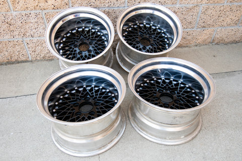 SSR Formula Mesh 15" 11JJ -27, 9JJ -27 (5x114.3)