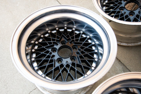 SSR Formula Mesh 15" 11JJ -27, 9JJ -27 (5x114.3)