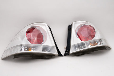 Toyota Altezza SXE10 White Modellista Tail Lights